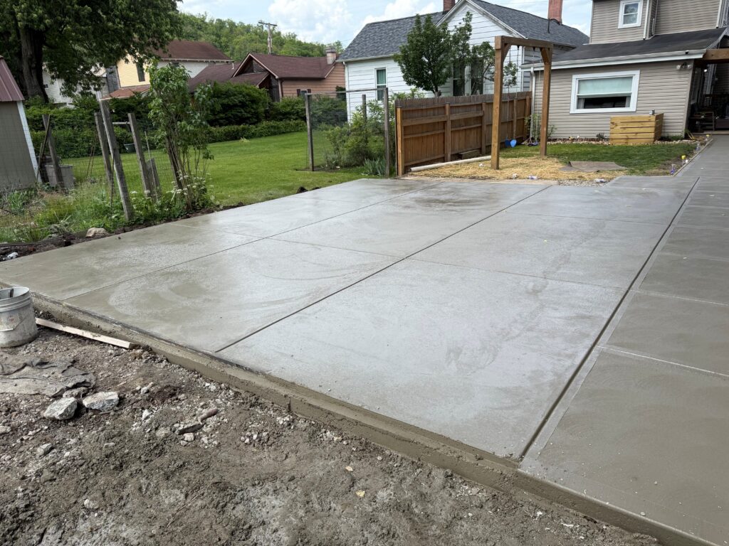 20x24 concrete slab with adjoining concrete area for a metal building in Dillonvale, Ohio